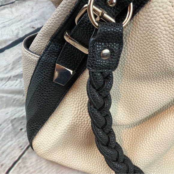 Apt. 9 Cream Colored Shoulder Bag - Picture 6 of 13